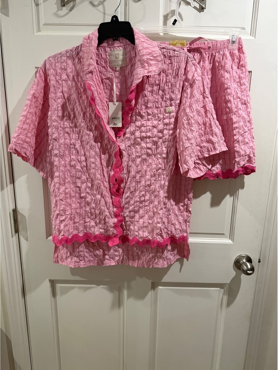 Simply Southern Other - Simply Southern Pink Two-Piece Set Shirt and Shorts Large